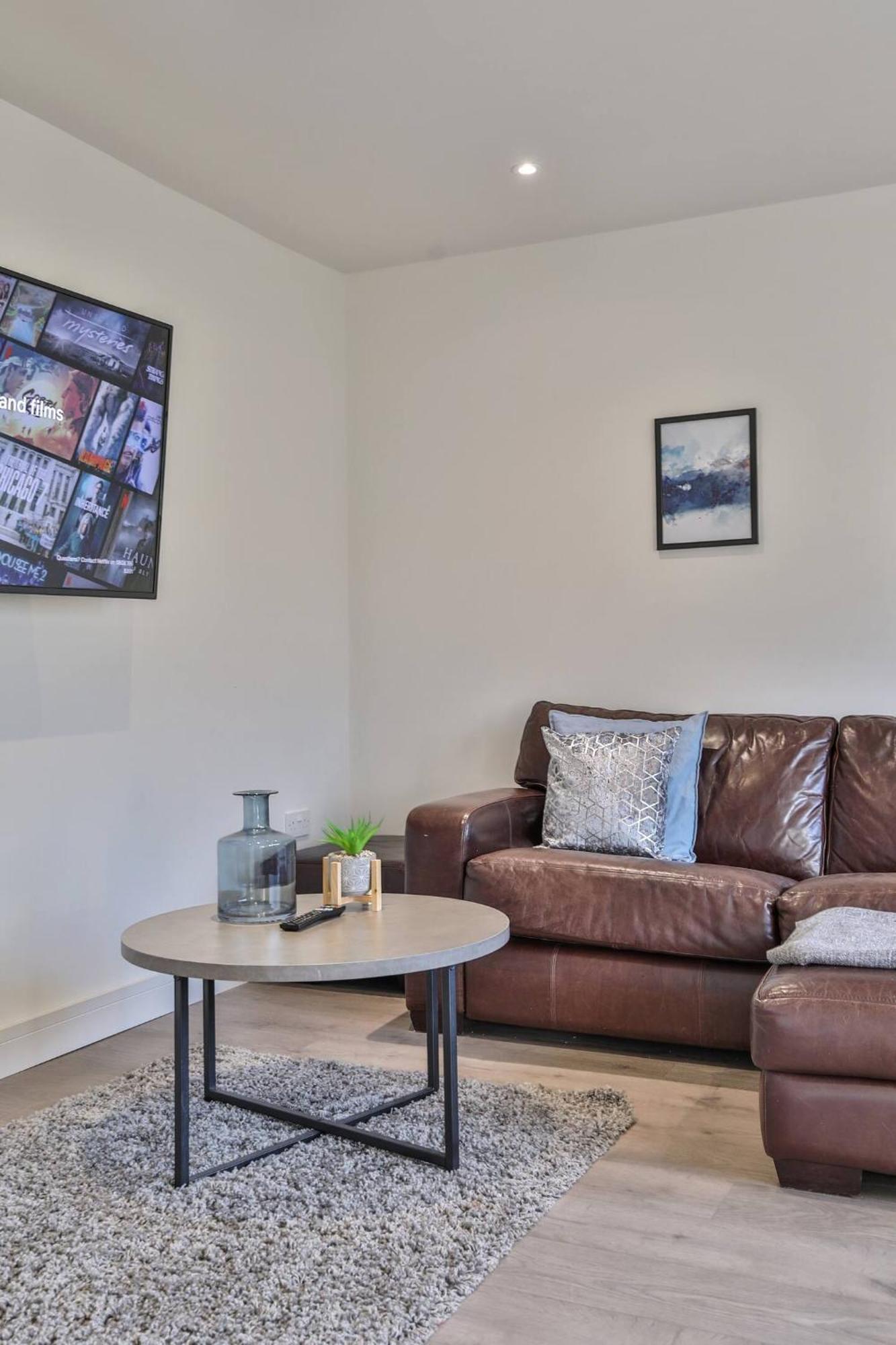 Modern, Cosy Whole House Wifi Close To Attractions Sheffield Luaran gambar